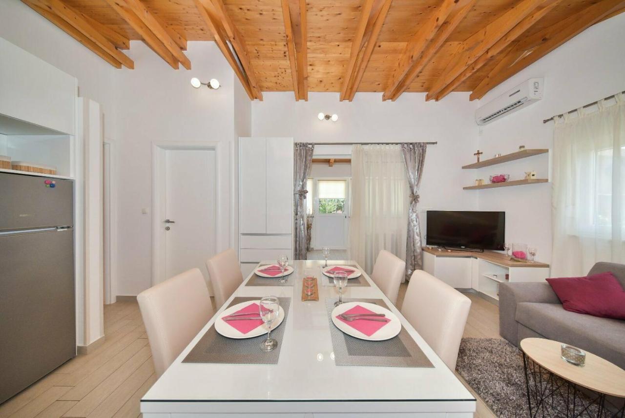 Apartment Irena بوسيدارجي المظهر الخارجي الصورة