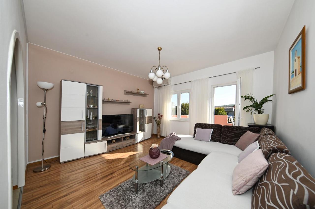 Apartment Irena بوسيدارجي المظهر الخارجي الصورة